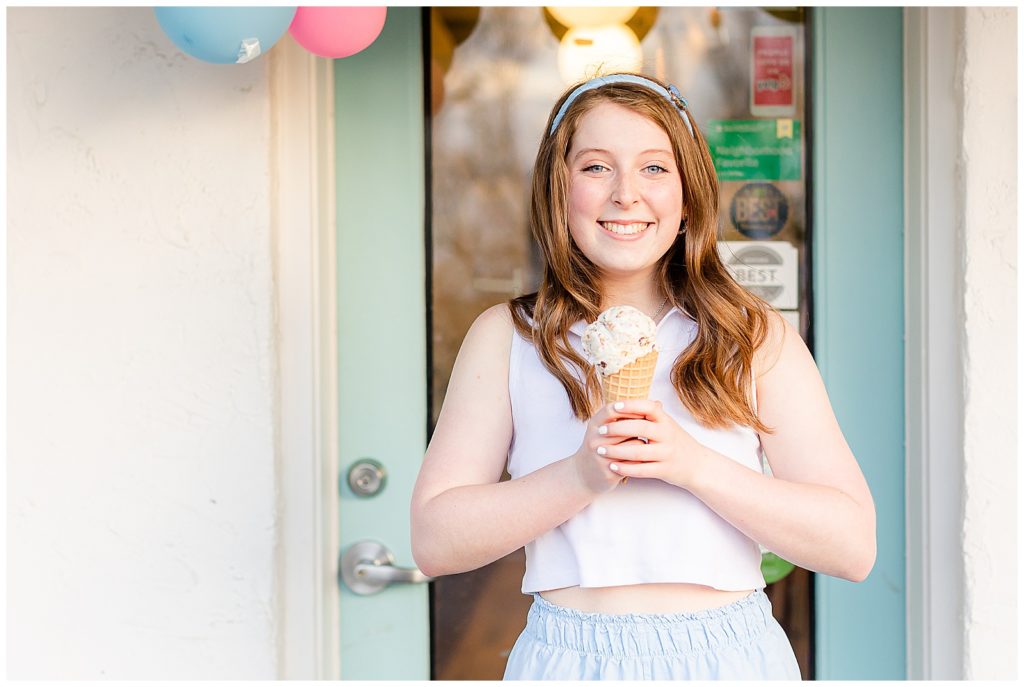 Bluff Park Ice Cream, Hoover Senior Photographer, Personality Sessions, Hoover Alabama, Ice cream photo session