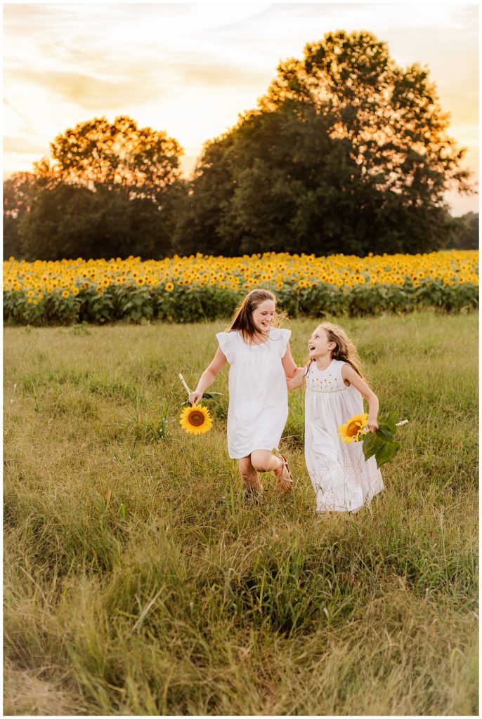 Sunset photography, sibling sessions, Outdoor family photographer