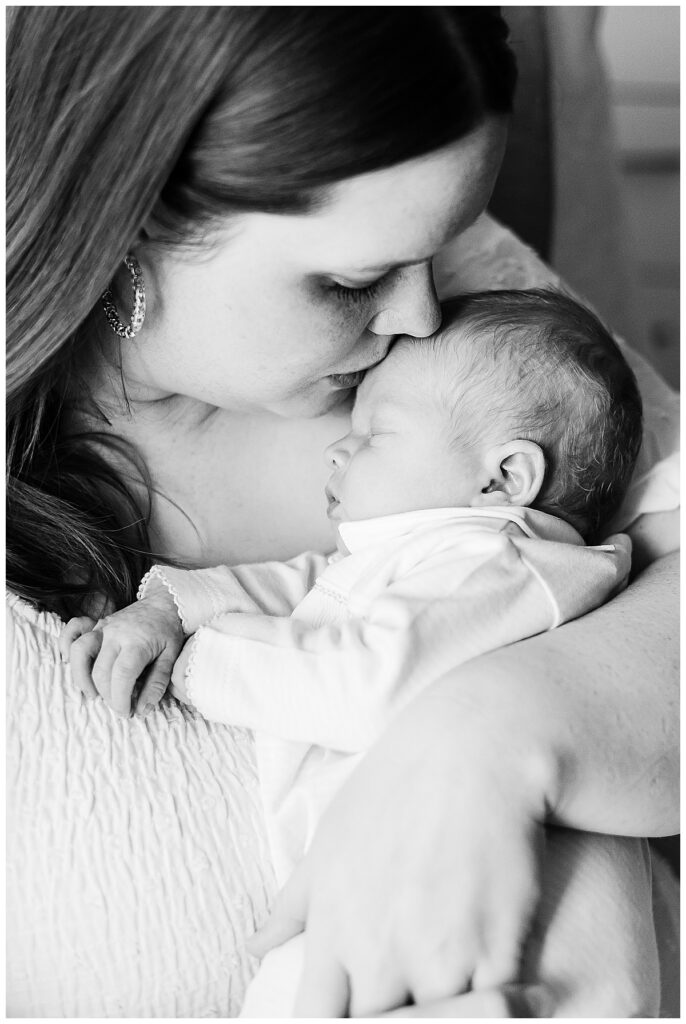 Black and white newborn photography in Birmingham, AL